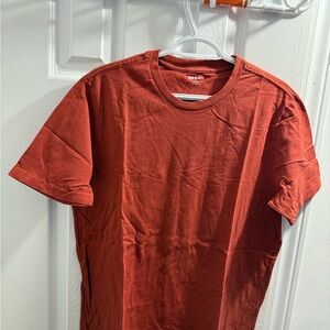 Old Navy Men's Brick Red Short Sleeve Tee